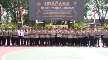 KAPOLRESTA SUMENEP PIMPIN  SERTIJAB PEJABAT UTAMA DAN KAPOLSEK ” JAGA INTEGRITAS, PROFESIONALISME DAN DEDIKASI “